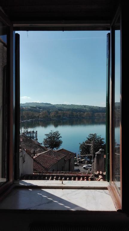 La Torretta Del Lago Villa Anguillara Sabazia Exterior photo